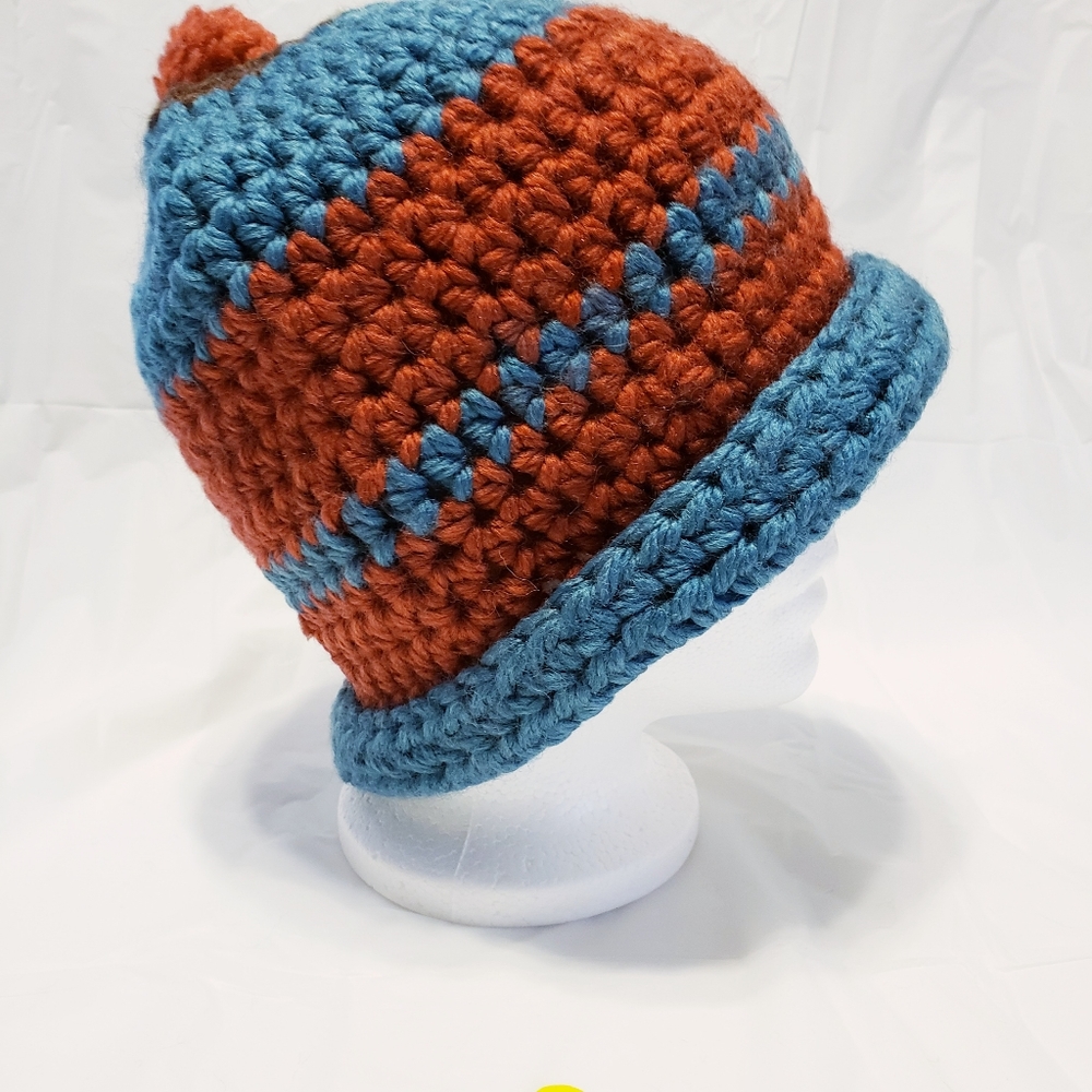 Crocheted hat: #6 - Picture 2 of 5